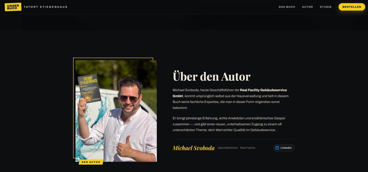 Der Autor mit seinem Buch